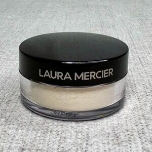 ❤️3 for $25❤️ Laura Mercier Translucent Powder mini
